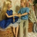 Одеваю всех кукол сама