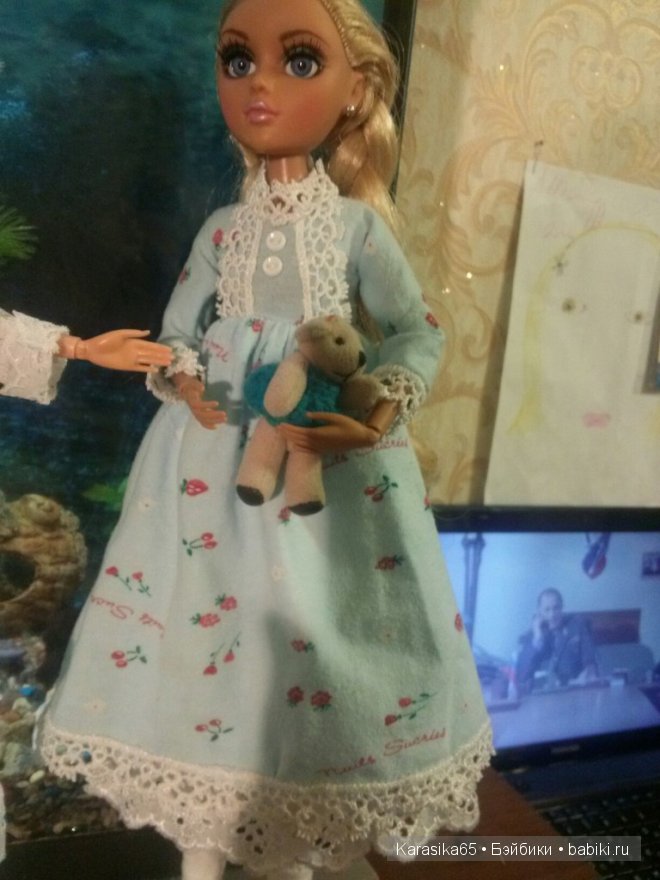 Одеваю новеньких. Одежда для кукол (фото 6)