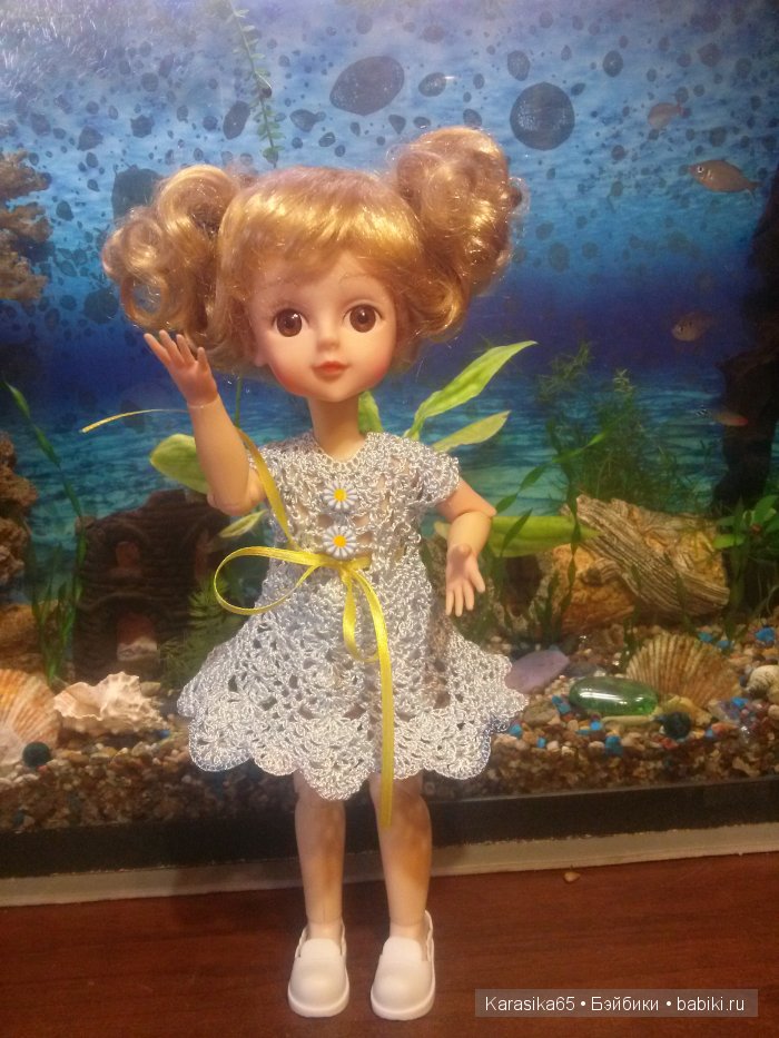 новая причёска и наряд