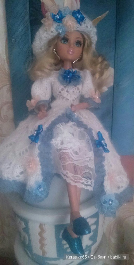 Аздесь мы хвастаемся новыми туфельками из старых