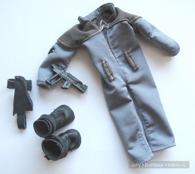 Одежда и оружие Аино