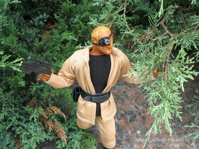 Дерек "Зар" Корса, звездный пират. Фэ-тан