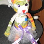 Нас мало, но с нами наши куклы )))