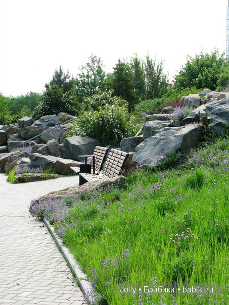 Китайский чеснок и камни. Авторская кукла ручной работы