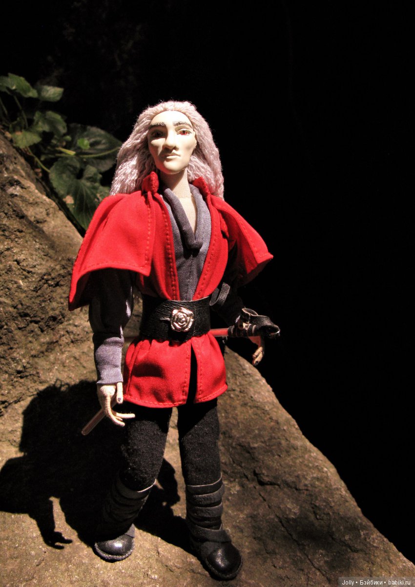 И пустое окно, и объятье дорог