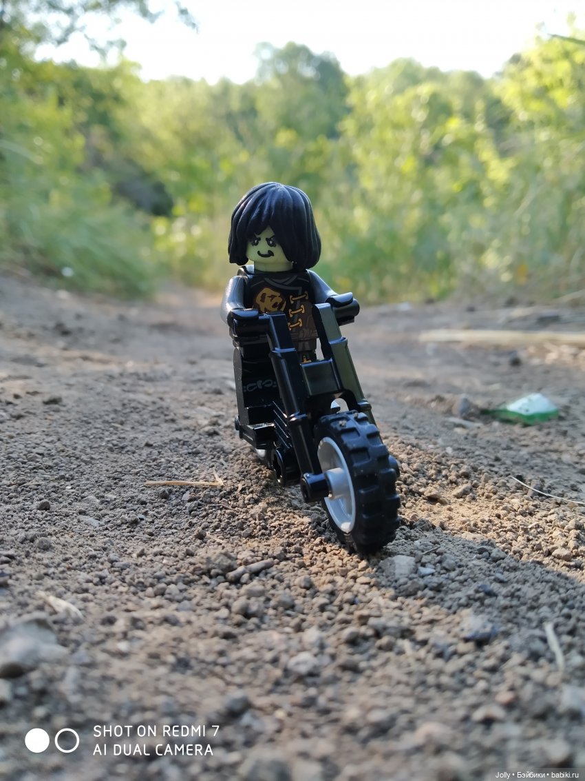 Карманные байкеры, банда и компот (фото 3)