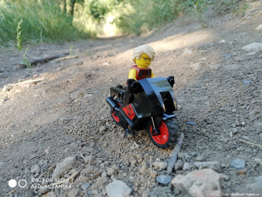 Карманные байкеры, банда и компот (фото 2)