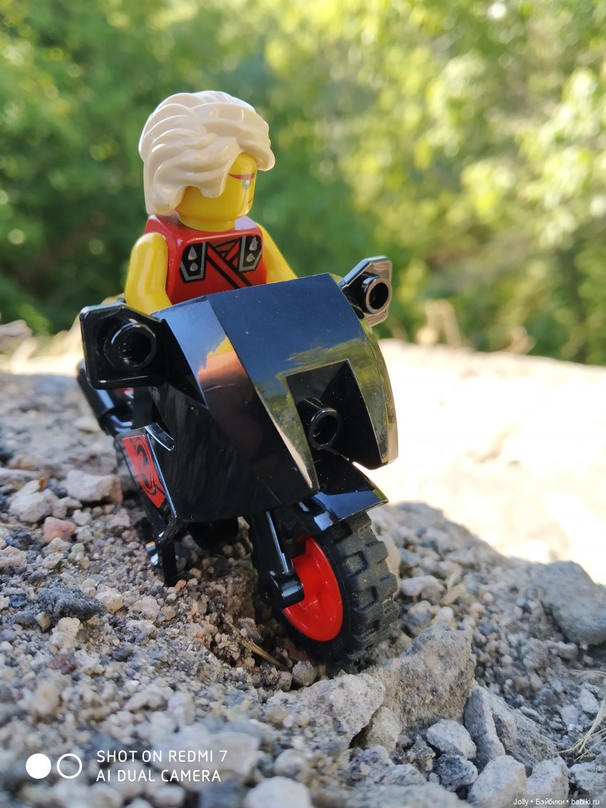 Карманные байкеры, банда и компот (фото 9)