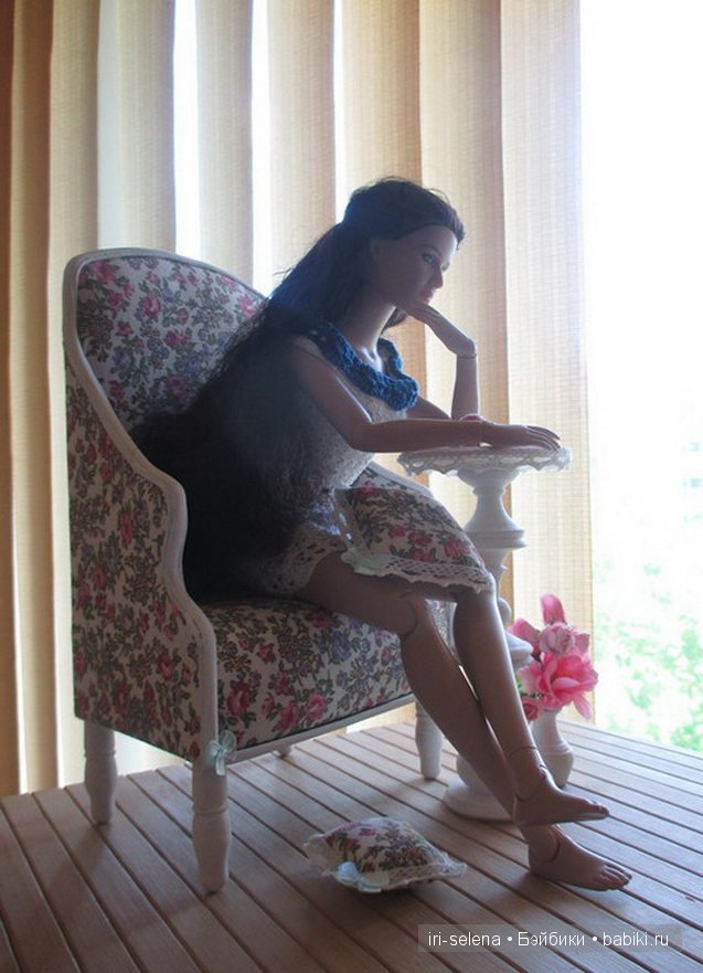 Опять про диваны для кукол