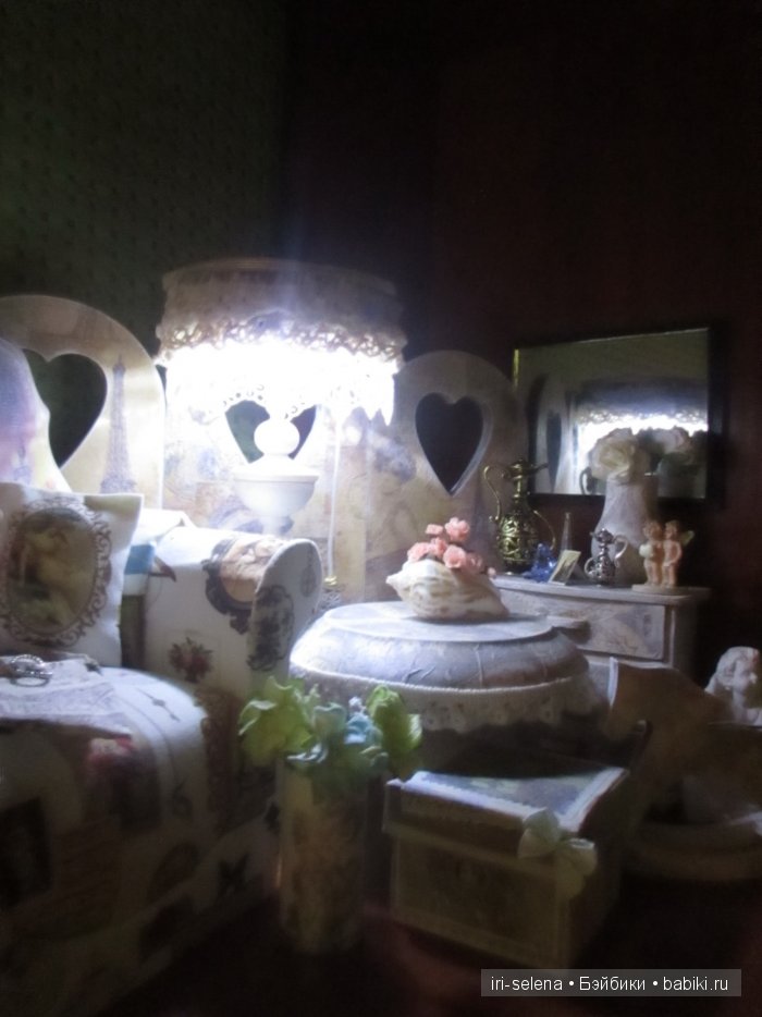 Отдельная жилплощадь, или куколки тоже мечтают о своих комнатках