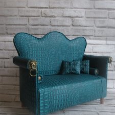 Опять про диваны и кресла)