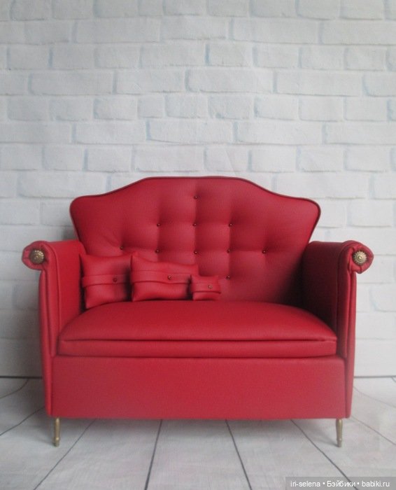 Кожаная мебель для кукол - какая она