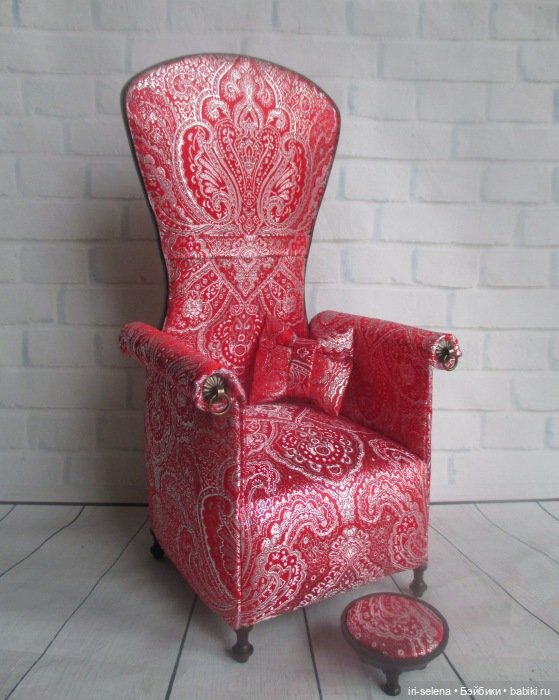 Любимое занятие все то же - мебель для кукол (фото 8)