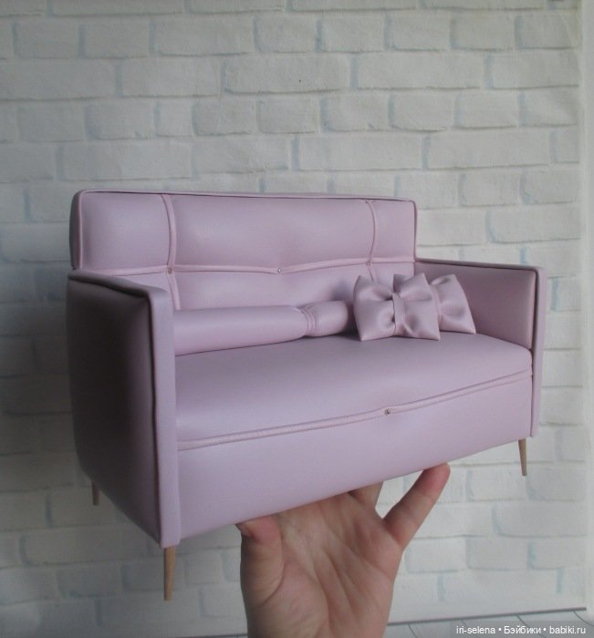 Любимое занятие все то же - мебель для кукол