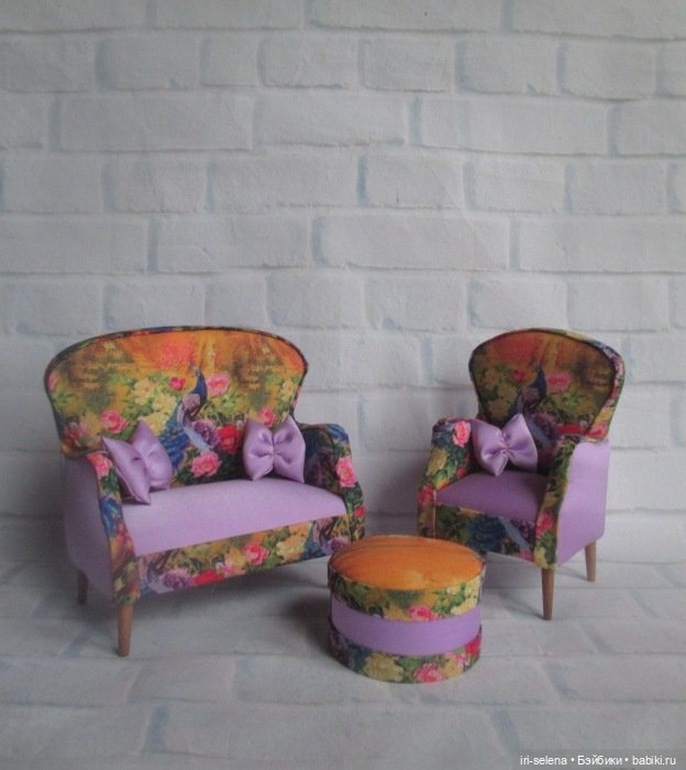 Любимое занятие все то же - мебель для кукол (фото 3)