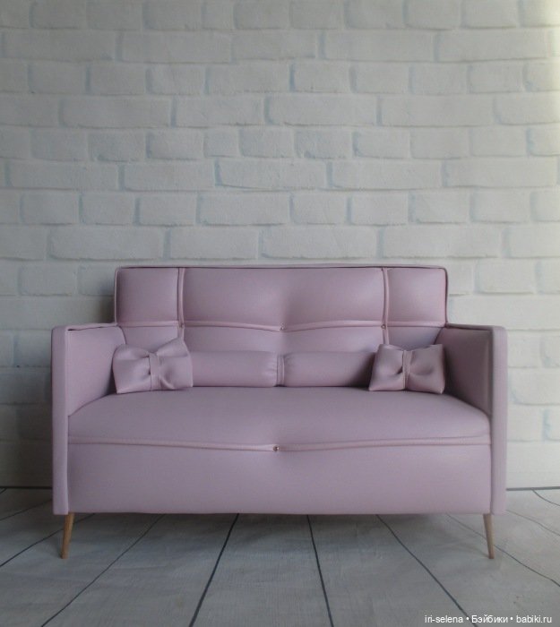 Любимое занятие все то же - мебель для кукол