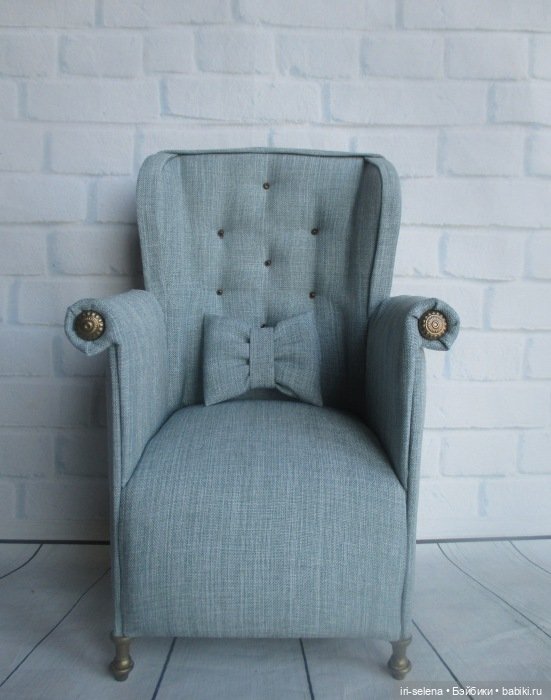 Любимое занятие все то же - мебель для кукол