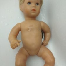 Помогите помыть куклу