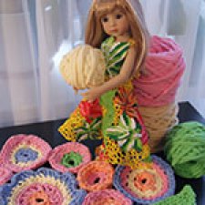 Интерьерная салфетка "Цветочные мотивы" из трикотажной пряжи