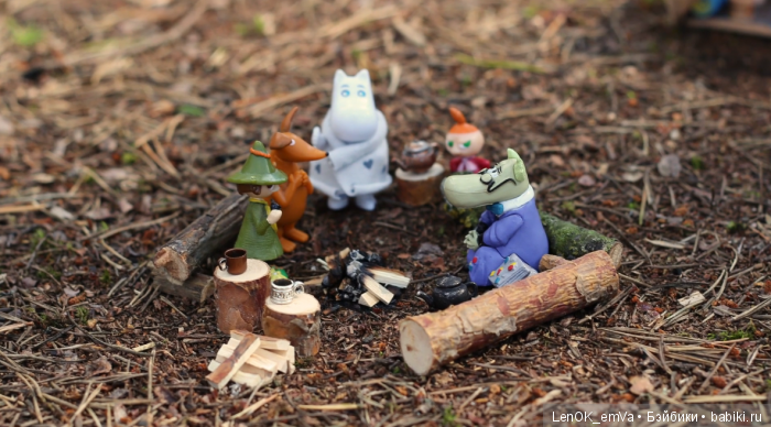 moomin goes camping