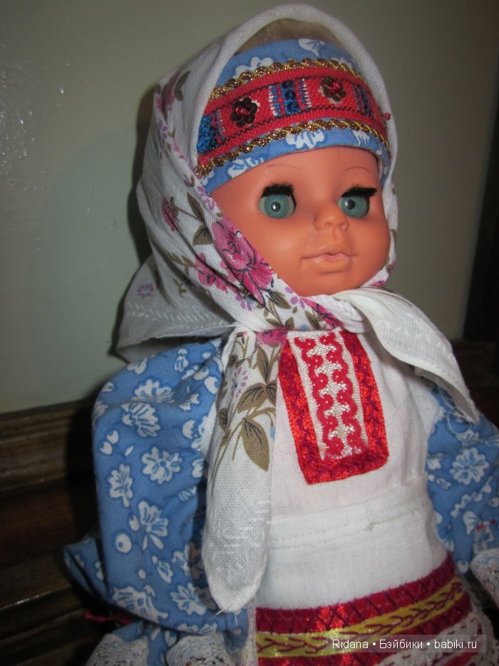 Подарок на день рожденья — Одежда и обувь для кукол своими руками: фото