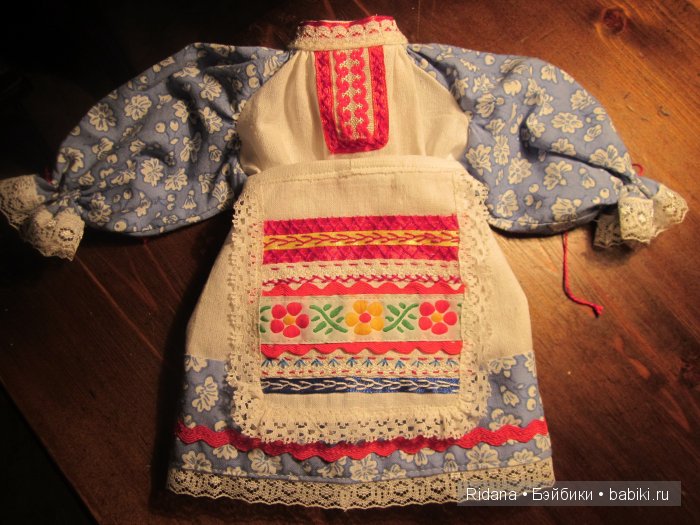Подарок на день рожденья — Одежда и обувь для кукол своими руками: фото (фото 6)