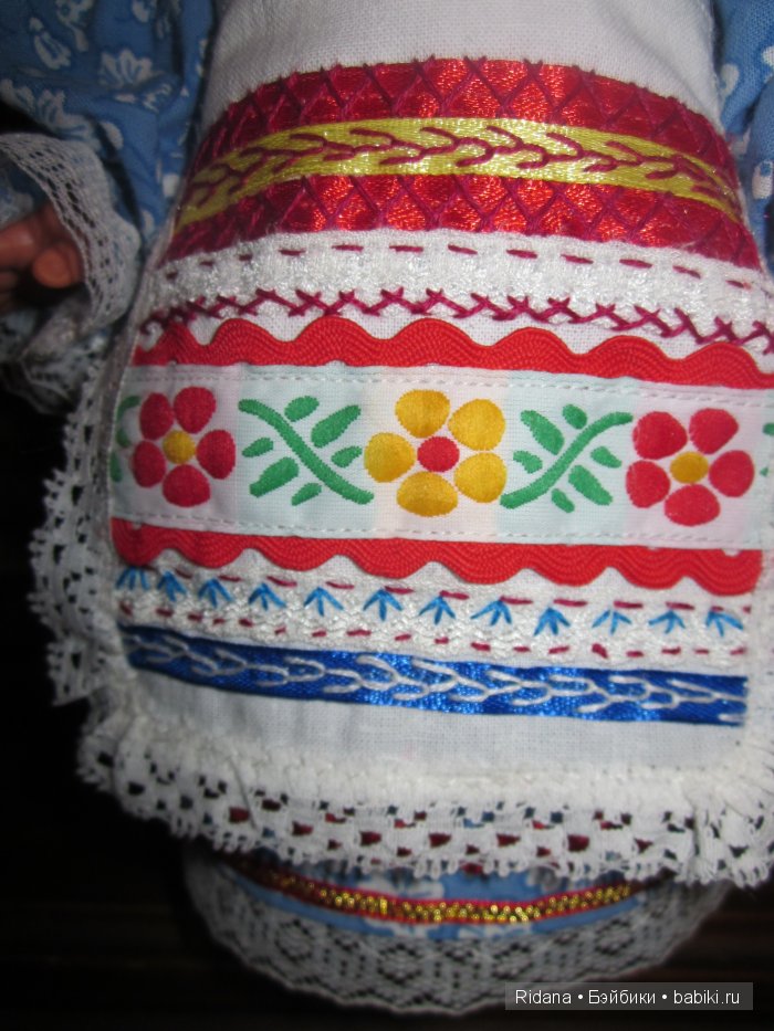 Подарок на день рожденья — Одежда и обувь для кукол своими руками: фото