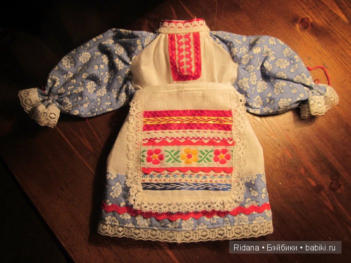 Подарок на день рожденья — Одежда и обувь для кукол своими руками: фото (фото 7)