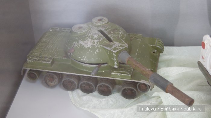 Выставка старинных кукол и игрушек в Геленджике 2015