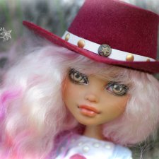 Прогулка по саду! Монстер Хай - Хоулин