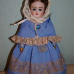 Антикварная карманная кукла Bähr & Pröschild на французском модном теле