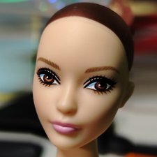 2018 Barbie Yves Saint Laurent Mondrian Dress - голова