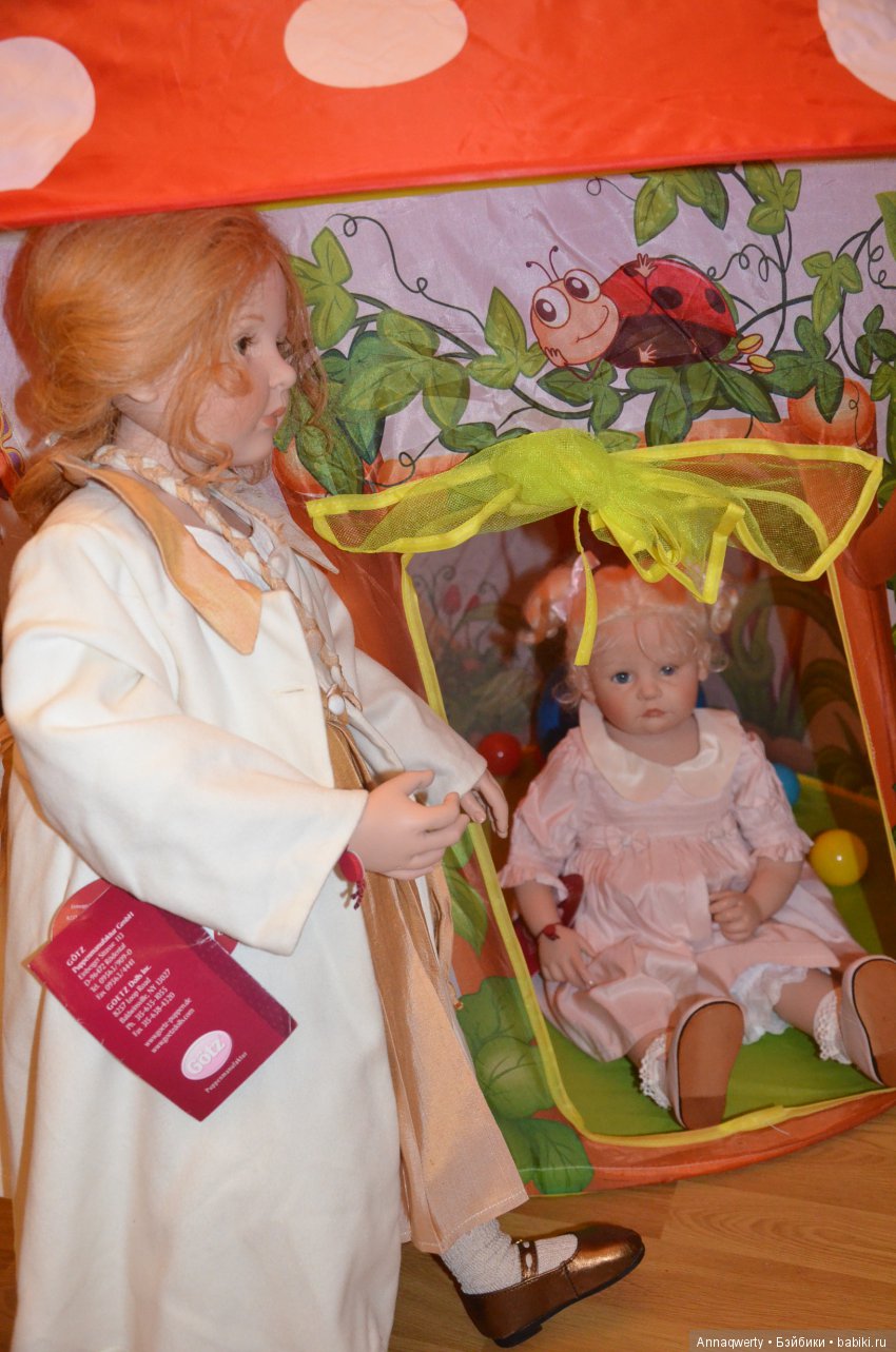Лесли и Холли из коллекции "Шесть сестёр" от Hildegard Gunzel для Gotz 2002 года