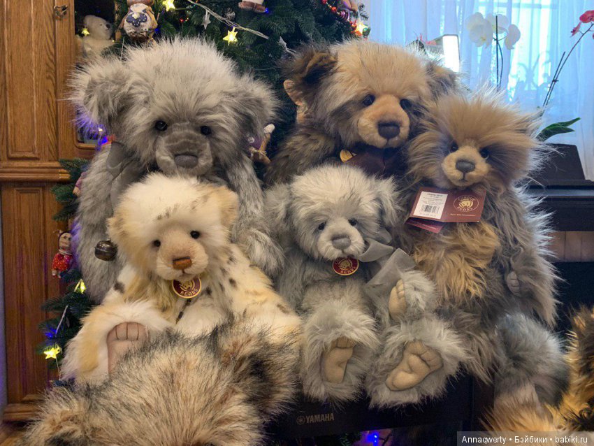 Всех с Наступающим!Поздравления от моих мишек Чарли(Charlie Bears)