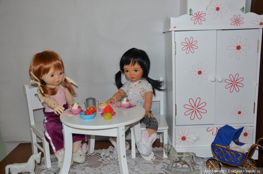 Как живут мои девочки Лиза и София(Meadow dolls) или приглашаем на чай