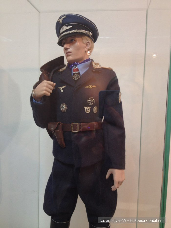 Выставка авторских кукол и мишек Тедди Волшебный шкаф. 1 сентября - 2 октября 2016, Пермь