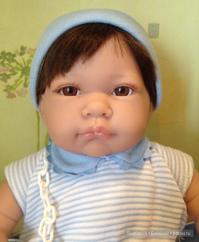 Раз-два-три-четыре мы "Хуанчиков" будили, на прогулку собирались, раздевались-одевались