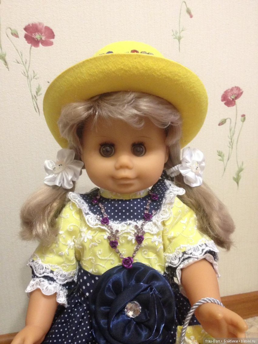 Немецкие красотки волшебницы Лилии, или вечерняя фотоссесия причёсок кукол ГДР. Много фото (фото 5)