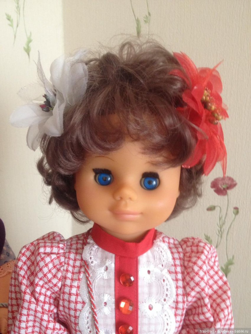 Немецкие красотки волшебницы Лилии, или вечерняя фотоссесия причёсок кукол ГДР. Много фото (фото 2)