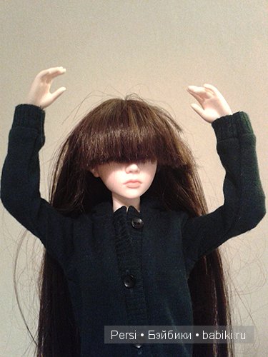 "Проба пера". Первый макияж и первый парик для куклы (фото 5)