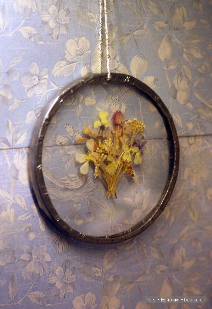 Три девицы в полном "ажуре". Новые фото в деталях (фото 5)