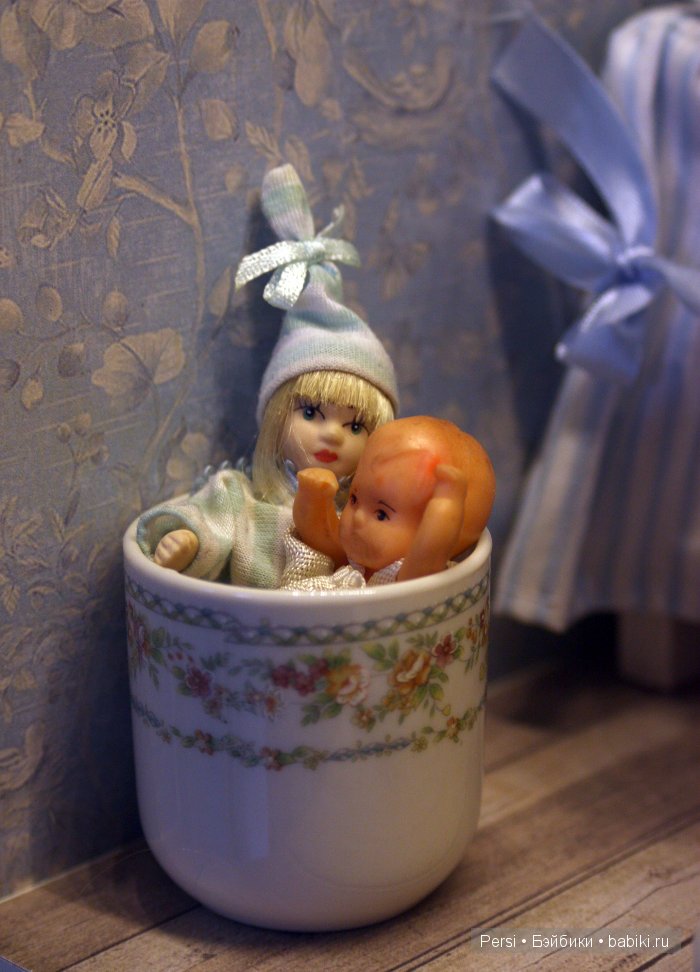 Три девицы в полном "ажуре". Новые фото в деталях (фото 6)