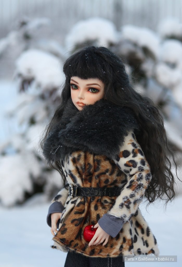 Белоснежка по имени Бэмби