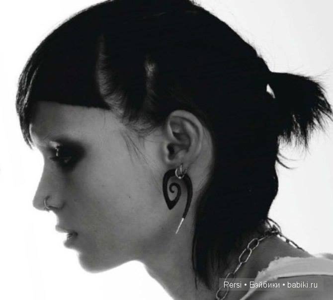 Лизбет Саландер-2. Девушка, которая играла с огнем. +18 (фото 2)