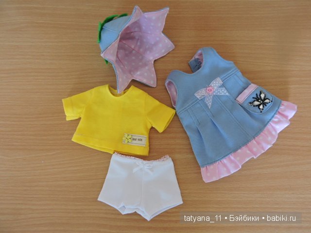 Комплектики для Вихтелей, или моя первая кукольная коллекция одежды