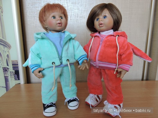 Комплектики для Вихтелей, или моя первая кукольная коллекция одежды