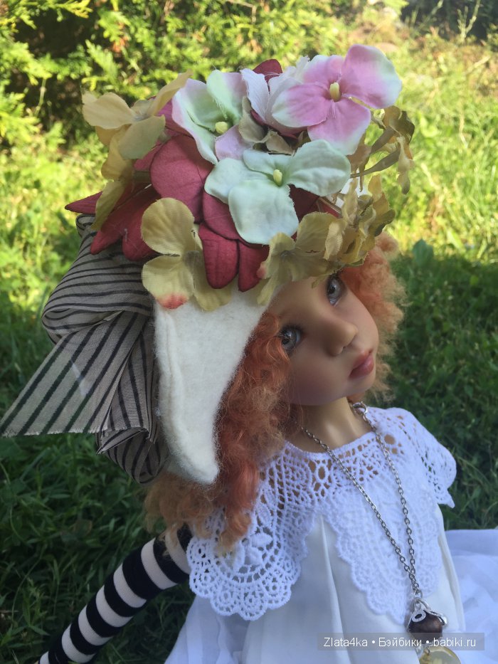 Варис, Larissa by Kaye Wiggs