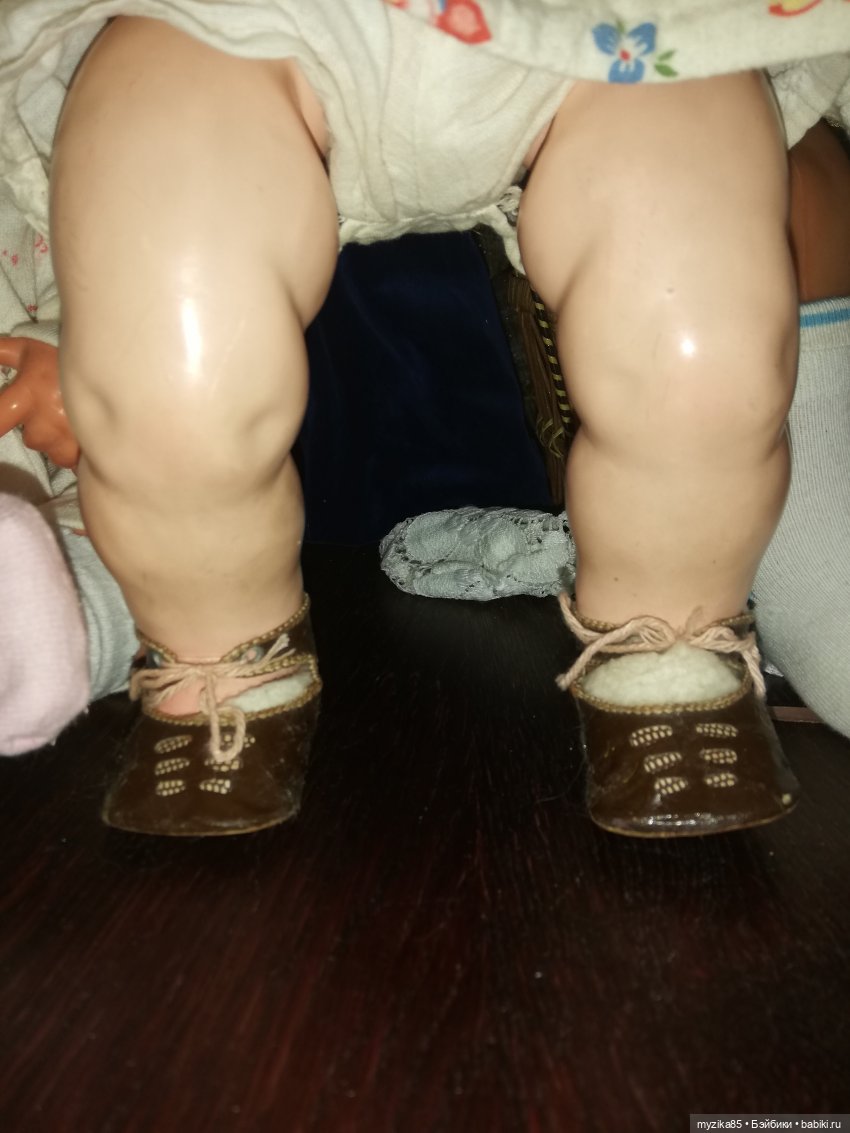 Первые шаги | Бэйбики Первые шаги — Редкие антикварные куклы и реплики: воск