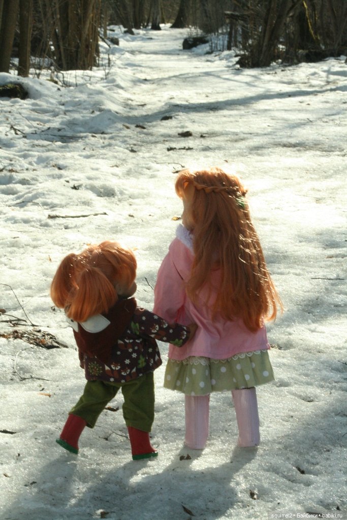 Весна. Апрель и рыжие девочки