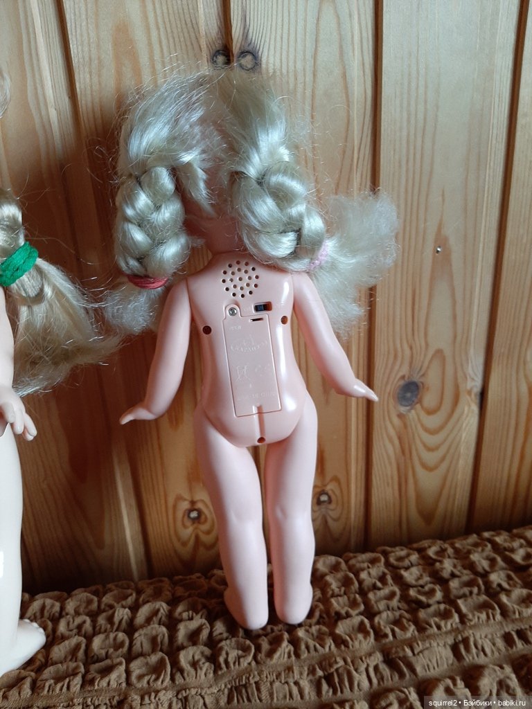 Сравнение игровых кукол Весна и Карапуз